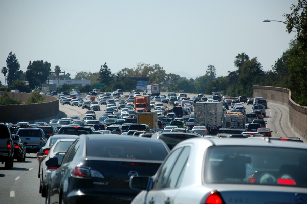 32_08_DSC_6527_trafik_600x399